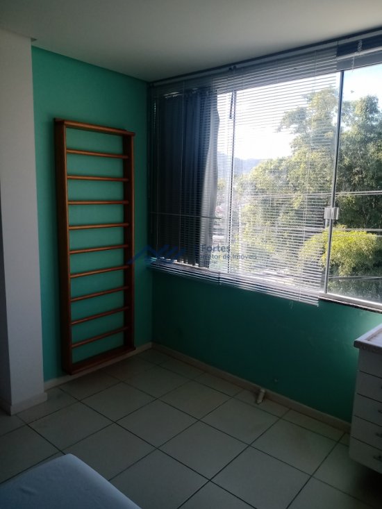 sala-venda-corrego-grande-535915