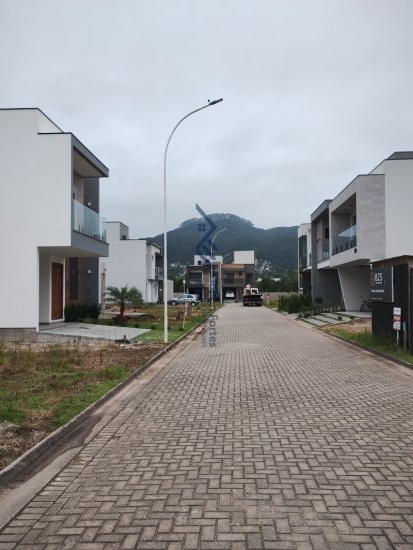 casa-em-condominio-venda-biguacu-condominio-fechado-783920