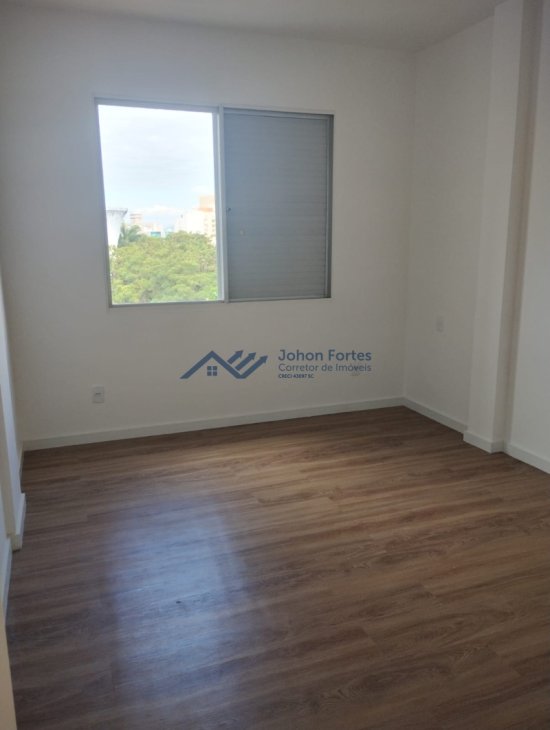 apartamento-venda-apartamento-com-2-dorms-sendo-1-suite-no-centro-de-florianopolis-1012199