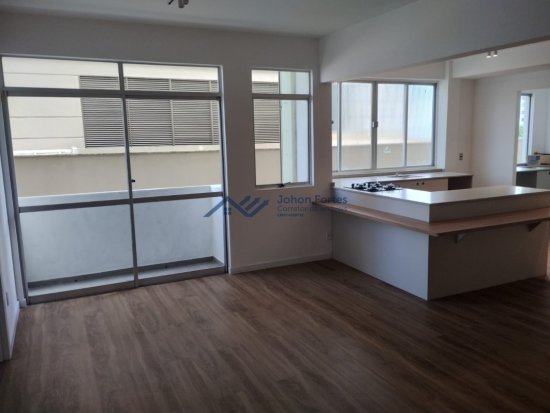 apartamento-venda-apartamento-com-2-dorms-sendo-1-suite-no-centro-de-florianopolis-1012205